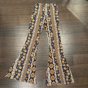 Tribal Print Flare Yoga Pants